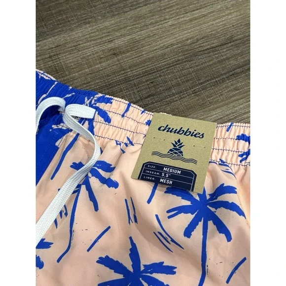 Chubbies Men's Swim Trunks Size Medium 5.5" Inseam Multi Color Mesh Shorts - Picture 2 of 7